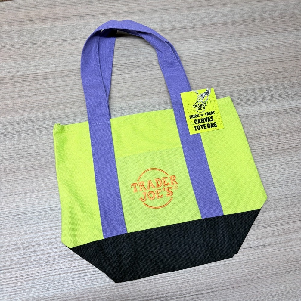 Trader Joe's 2026 Trick Or Treat Mini Tote Bag Halloween Green Collectible NWT